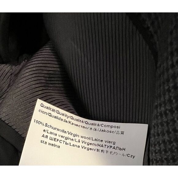 HUGO BOSS SPORTS COAT - Picture 13 of 16